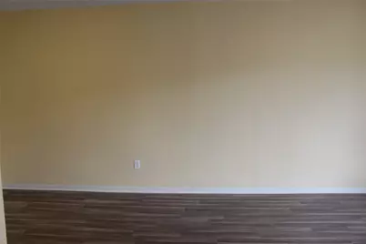 3919 Fairmont Parkway #200, Pasadena, TX 77504 - Photo 9
