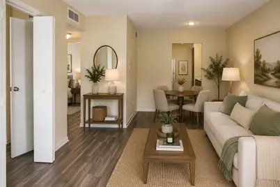 3919 Fairmont Parkway #200, Pasadena, TX 77504 - Photo 5