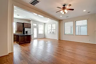 20 Cheswood Manor Court, The Woodlands, TX 77382 - Photo 7