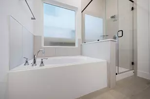 12837 Meadow Wind Wy, Conroe, TX 77302 - Photo 17