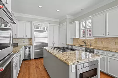5808 Fordham Street, West University Place, TX 77005 - Photo 13