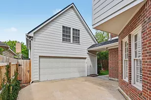 5808 Fordham St, West University Place, TX 77005 - Photo 35