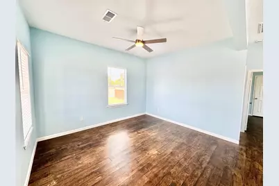 1418 30th Street, Galveston, TX 77550 - Photo 5