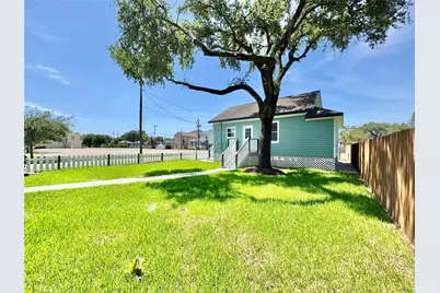 1418 30th Street, Galveston, TX 77550 - Photo 23