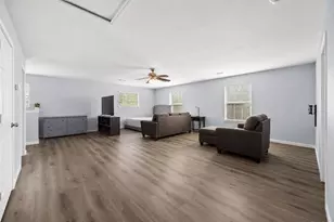 16454 Peyton Stone Cir, Houston, TX 77049 - Photo 11