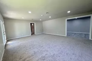 2309 Tilley Cir, Orange, TX 77630 - Photo 5