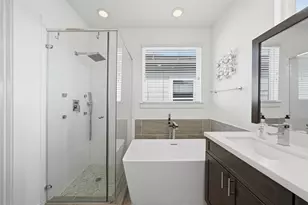 327 Yale Oaks Ln, Houston, TX 77091 - Photo 25