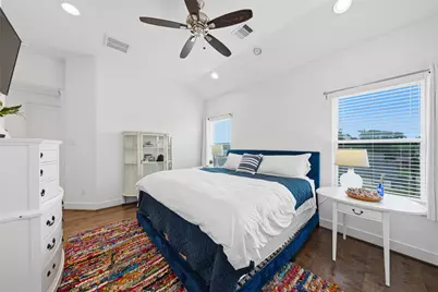 327 Yale Oaks Lane, Houston, TX 77091 - Photo 23