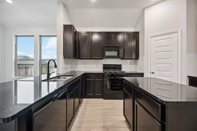 2702 Pheasant Hill Court, Conroe, TX 77306 - Photo 7