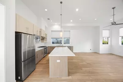 9818 Mocking Bird Hill Lane, Houston, TX 77080 - Photo 11