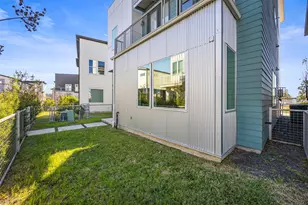 9818 Mocking Bird Hill Ln, Houston, TX 77080 - Photo 39