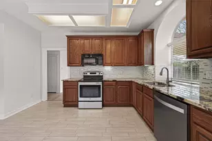 14139 Swallowfield Dr, Houston, TX 77077 - Photo 13