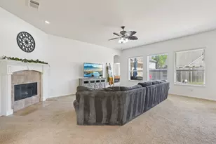 2206 Highstone Ct, League City, TX 77573 - Photo 9