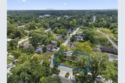 7341 Dolly Wright Street, Houston, TX 77088 - Photo 1
