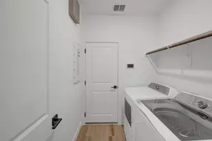 510 Samuel Rdg Dr, Dayton, TX 77535 - Photo 13