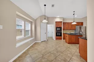 14326 Manorbier Ln, Sugar Land, TX 77498 - Photo 9