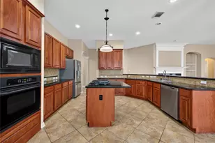 14326 Manorbier Ln, Sugar Land, TX 77498 - Photo 7