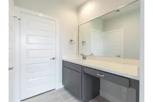 2802 Grand Fountains Dr, Houston, TX 77054 - Photo 11