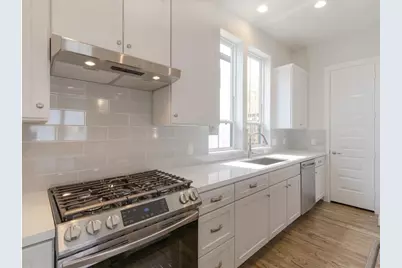 2802 Grand Fountains Drive #F, Houston, TX 77054 - Photo 23