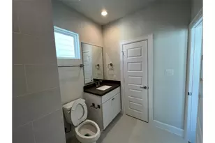 2802 Grand Fountains Dr, Houston, TX 77054 - Photo 29