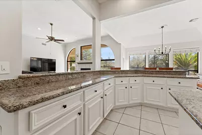 1019 Towering Oaks Street, Magnolia, TX 77355 - Photo 9