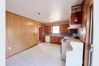 111 S Harvey House Road, Somerville, TX 77879 - Photo 5