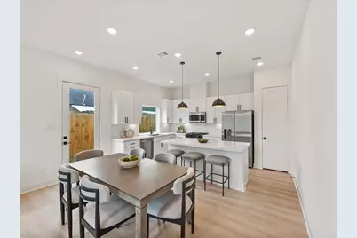 243 Rebecca Street #E, Houston, TX 77022 - Photo 7