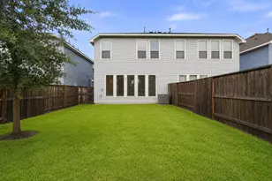 4215 Champlain Way Way, Iowa Colony, TX 77583 - Photo 3