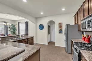 10531 Day Trail Ln, Spring, TX 77379 - Photo 11