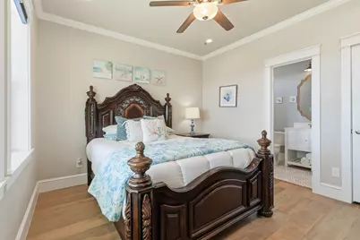 4027 Silver Reef Court, Galveston, TX 77554 - Photo 13