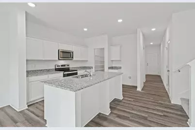 31107 Gayle Prairie Oaks Street, Waller, TX 77484 - Photo 5