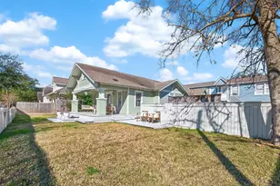 701 Highland St, Houston, TX 77009 - Photo 3