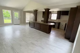 11319 Paramount Ln, Houston, TX 77067 - Photo 3