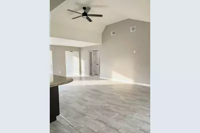 11319 Paramount Lane, Houston, TX 77067 - Photo 5