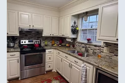 245 N Clover Street, Bridge City, TX 77611 - Photo 3