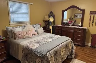 245 N Clover St, Bridge City, TX 77611 - Photo 15