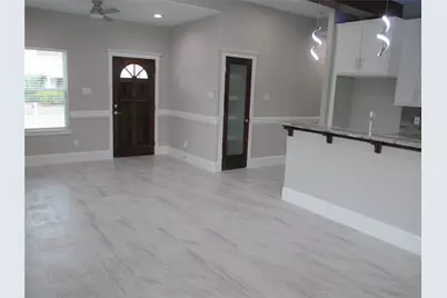 217 Miriam Street, Baytown, TX 77520 - Photo 5