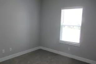 217 Miriam St, Baytown, TX 77520 - Photo 25