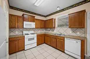 15726 Flagstone Walk Way, Houston, TX 77049 - Photo 15