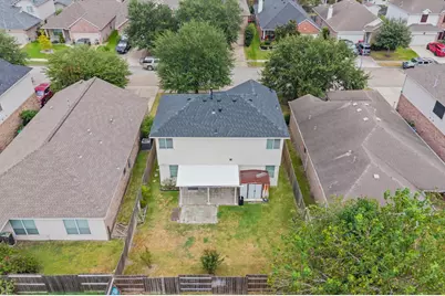15726 Flagstone Walk Way, Houston, TX 77049 - Photo 35