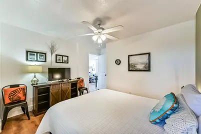 415 E Beach Drive #305, Galveston, TX 77550 - Photo 13