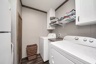 131 Kiowa Ct, Rosharon, TX 77583 - Photo 27