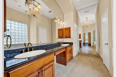 4317 Willowbend Boulevard, Houston, TX 77035 - Photo 27