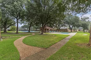 320 Summerwood St, Beaumont, TX 77706 - Photo 43