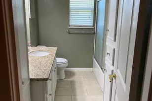 110 S Oleander St, Lake Jackson, TX 77566 - Photo 7