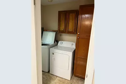 110 S Oleander Street, Lake Jackson, TX 77566 - Photo 19