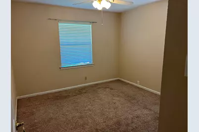 110 S Oleander Street, Lake Jackson, TX 77566 - Photo 9