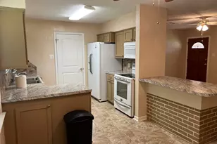 110 S Oleander St, Lake Jackson, TX 77566 - Photo 17