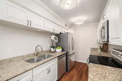 1601 S Shepherd Drive #123, Houston, TX 77019 - Photo 7