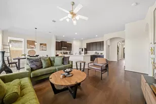 10418 Matterhorn Dr, Rosharon, TX 77583 - Photo 9